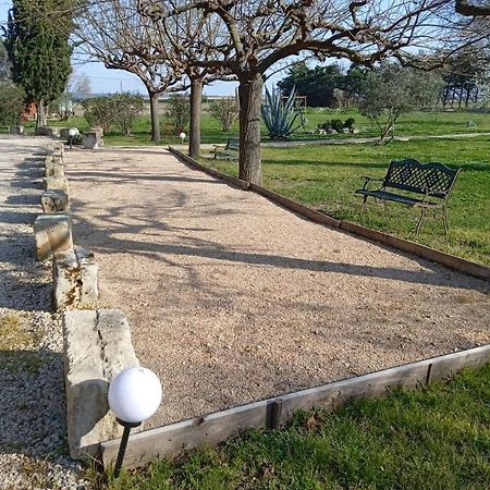 Apartmán Mas Maurane - Les Lavandes Aux Portes D'Arles Tarascon Exteriér fotografie