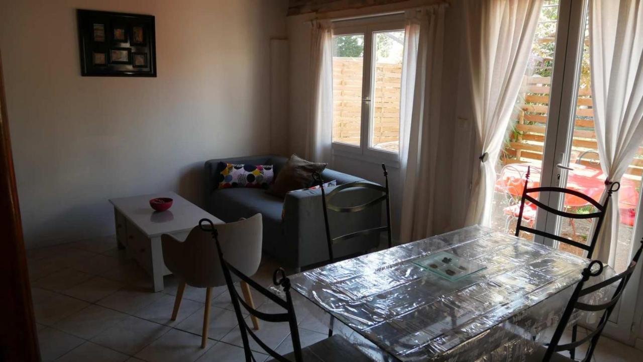 Apartmán Mas Maurane - Les Lavandes Aux Portes D'Arles Tarascon Exteriér fotografie