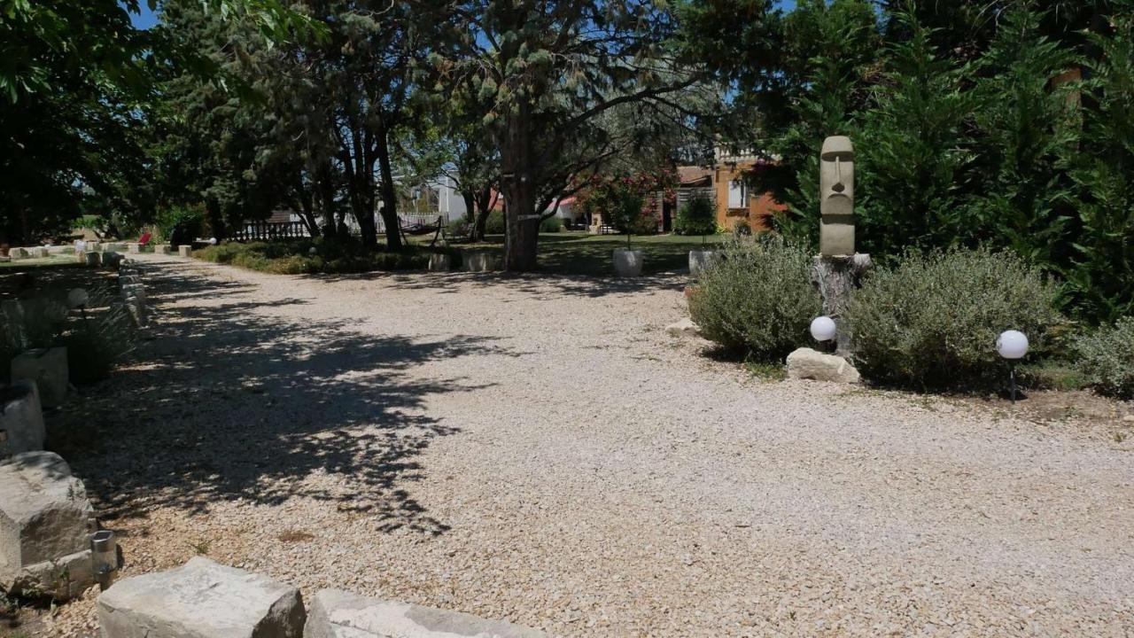Apartmán Mas Maurane - Les Lavandes Aux Portes D'Arles Tarascon Exteriér fotografie